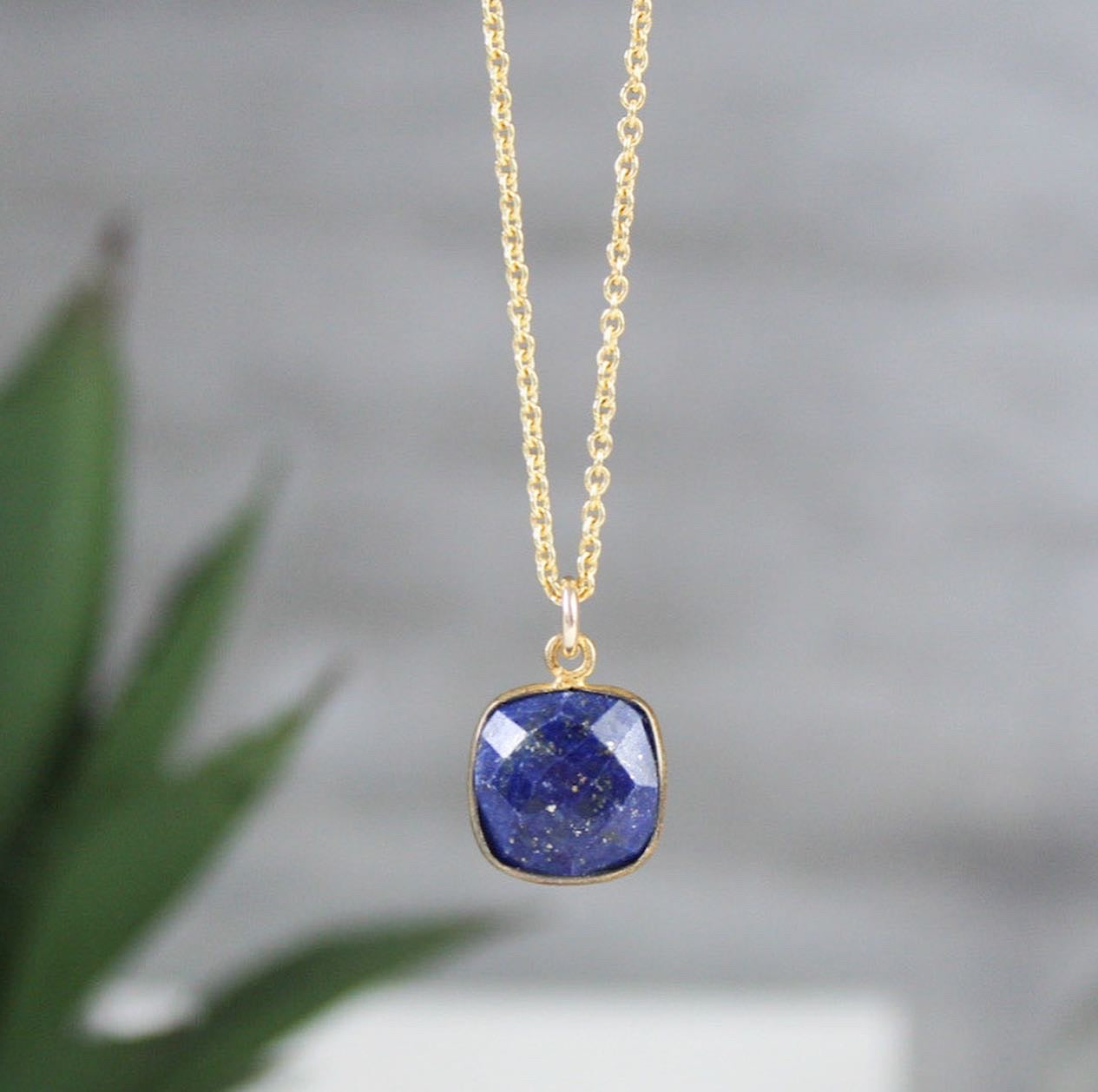 Lapis Lazuli Gemstone Necklace
