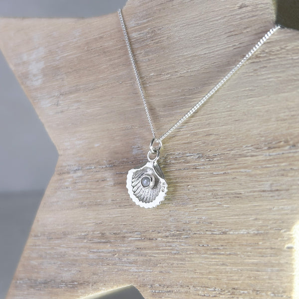 Shell & Pearl Necklace