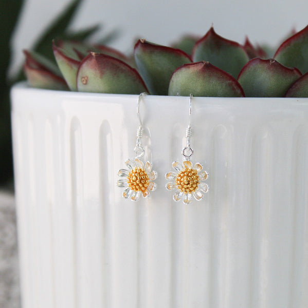 Daisy Necklace