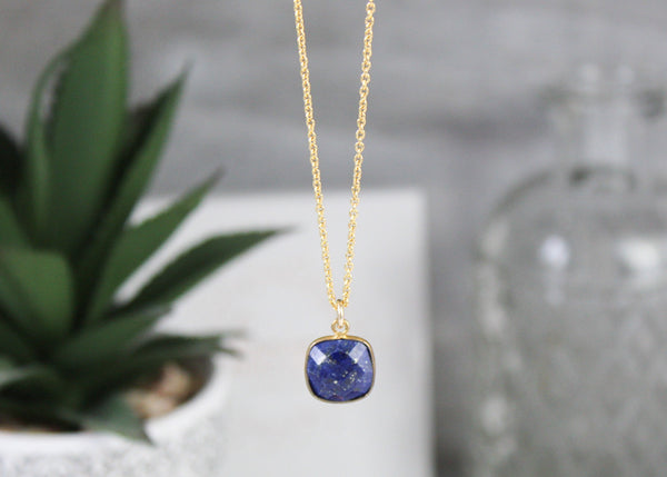 Lapis Lazuli Gemstone Necklace