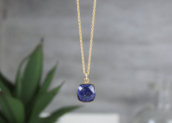Lapis Lazuli Gemstone Necklace