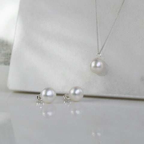 Freshwater Pearl Necklace